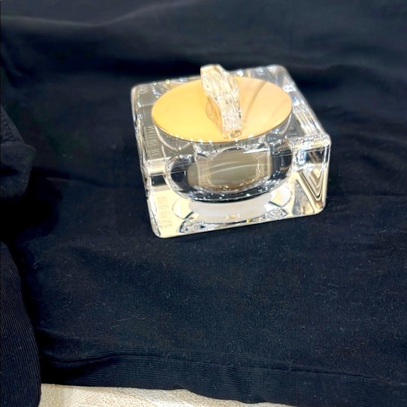 Korean Ginseng Royalty White and Gold Eye Cream Skincare - Picture 3 of 6